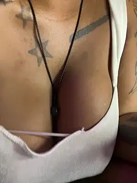 SAD_ORCHID live sex cam