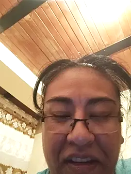 emilymoore34's cam snapshot