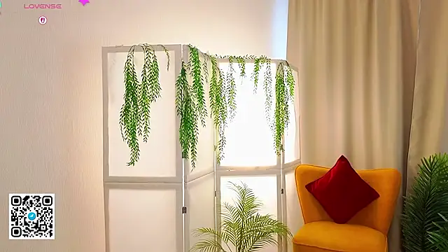 EsyaMeglin's cam snapshot