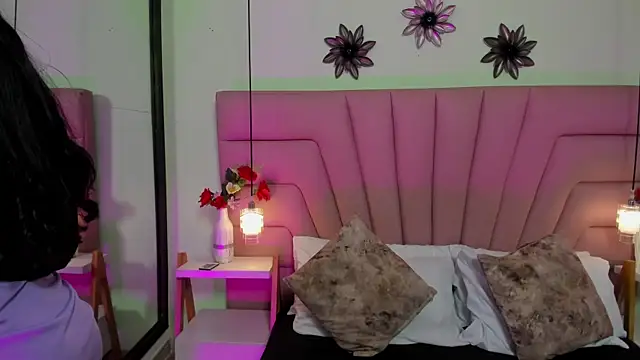 Kim_Luna1's cam snapshot