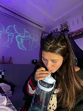 crystal_bunny7's cam snapshot