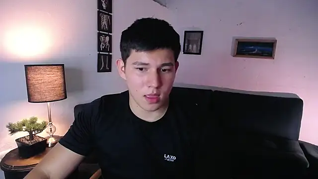 JamesCr_ live sex cam