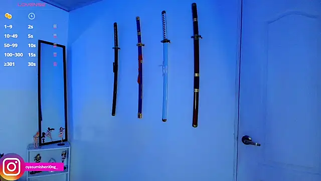 Nicorobinn live sex cam