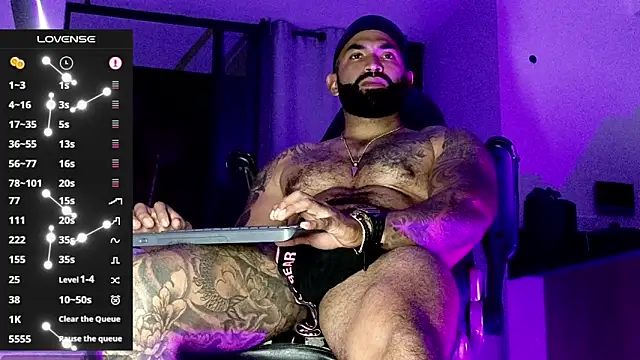 Max-prada live sex cam