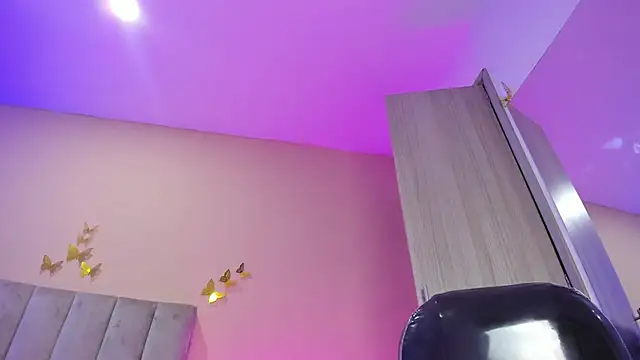 Emma_Hearts's cam snapshot