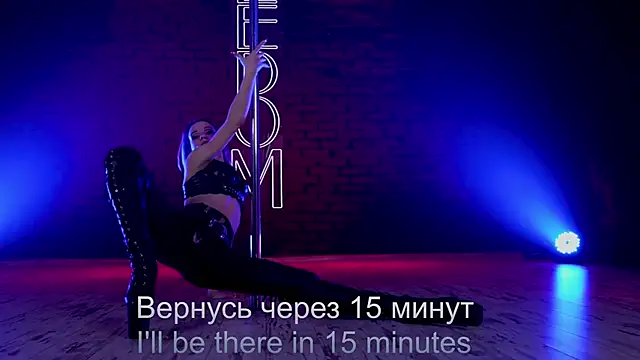 Louise-dance's cam snapshot