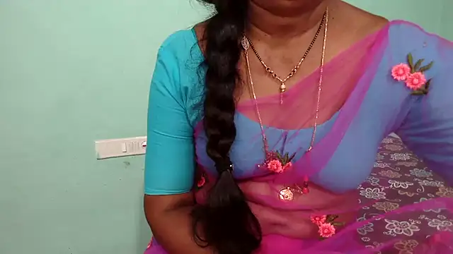 shrutitelugu69's cam snapshot