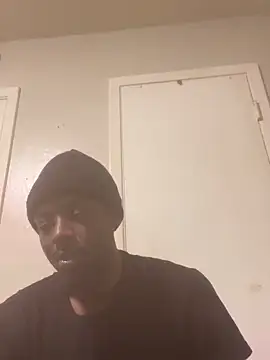 Andrew130 live sex cam