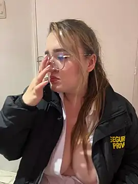 Isabel_Noir's cam snapshot