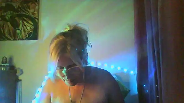 Rousmk1 live sex cam