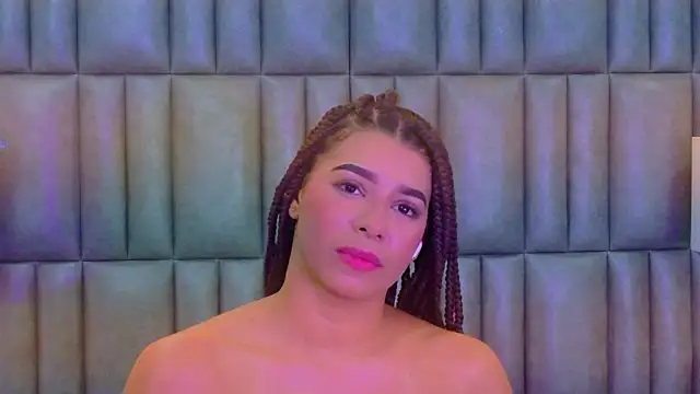 TiaraRosse's cam snapshot