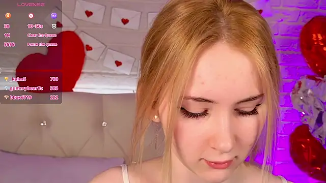 LiraKink's cam snapshot