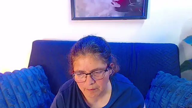 Linda_banks_'s cam snapshot