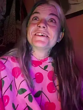 ittybittymeryssa live sex cam