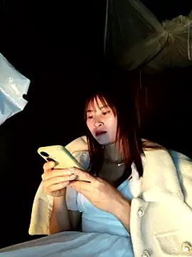 Em_xinh01's cam snapshot