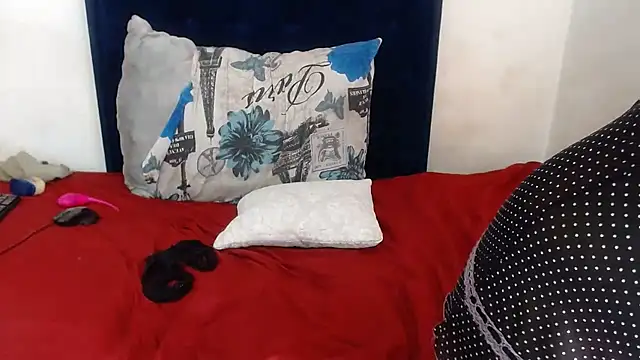 BOTTYANGELxx1's cam snapshot