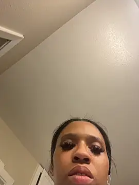 YeahhhitsBreezy's cam snapshot