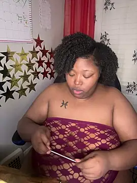 Chocolatebunnyxx96 live sex cam