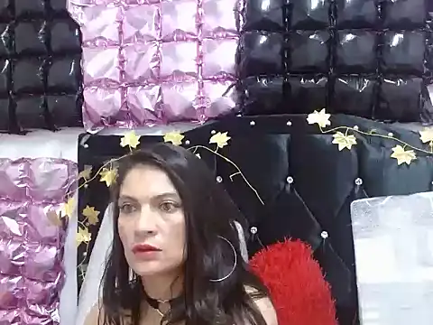 vecinacaliente_'s cam snapshot