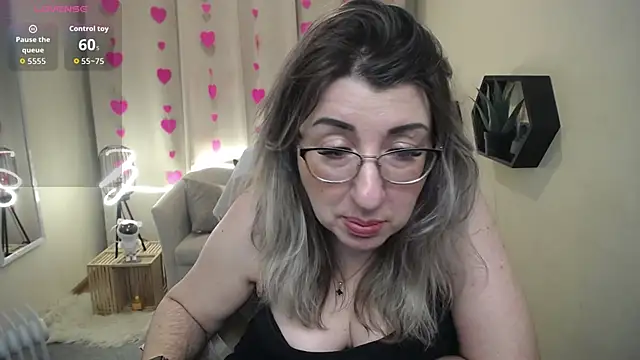 KKMimiKK's cam snapshot