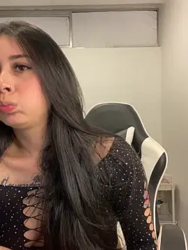 SoyZoee_'s cam snapshot