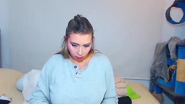 kate_eyesqueen live sex cam