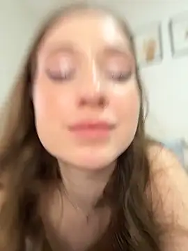 cuteeyesbaby's cam snapshot