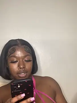 TinyBlazian901's cam snapshot