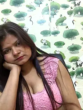 Attractive_Queen_'s cam snapshot