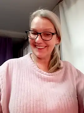 irinamaux live sex cam