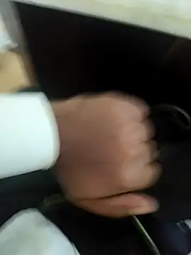 hotboy43339's cam snapshot