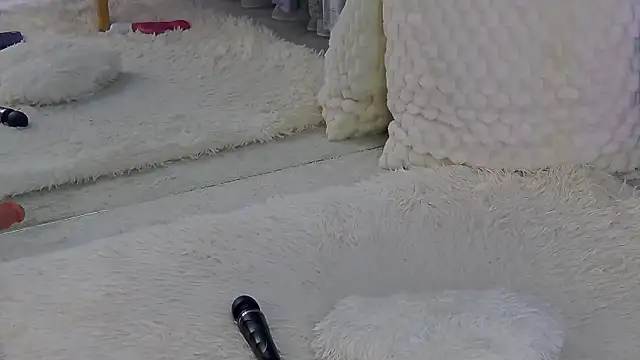 IsabelleEthan's cam snapshot