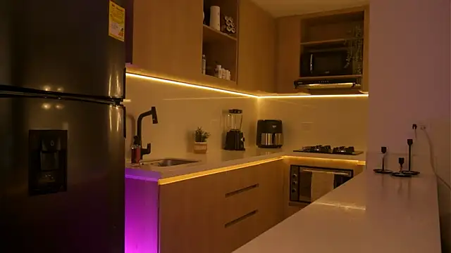 Ms_Sammy live sex cam