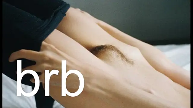 XhairypussyX live sex cam