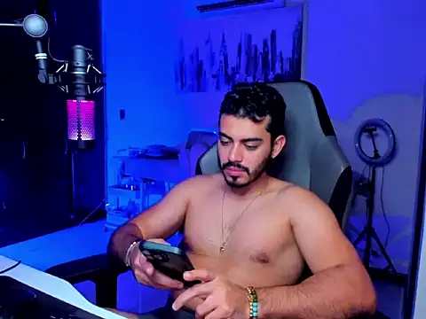 BrunoD31 live sex cam