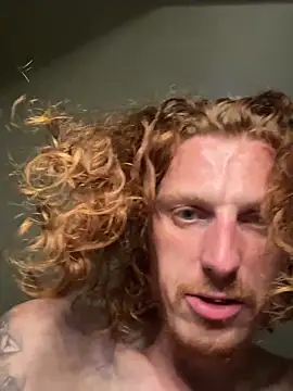 BIGxRED live sex cam