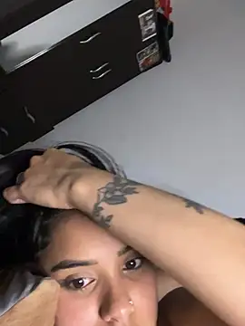 Veronica_355 live sex cam