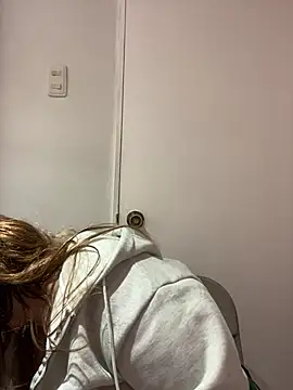 Isabel_Noir's cam snapshot