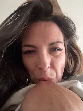 Almmaxxxx's cam snapshot