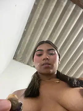 GeorgiandCoi live sex cam