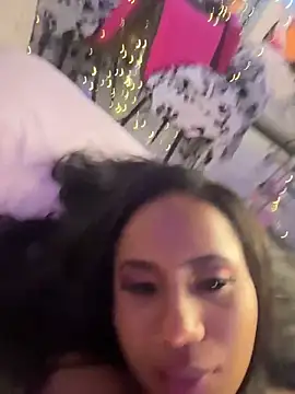 AlisonHoot69 live sex cam