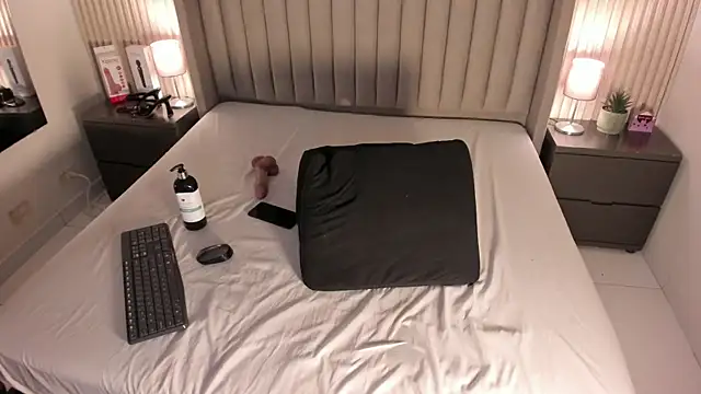 AmaraFierce's cam snapshot