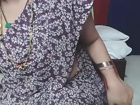 sunitha-3's cam snapshot