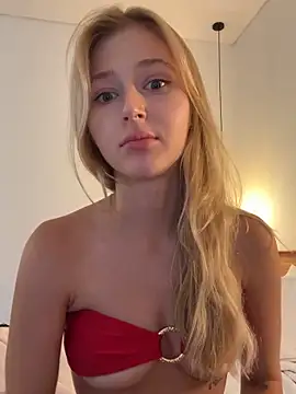 LunaRase's cam snapshot