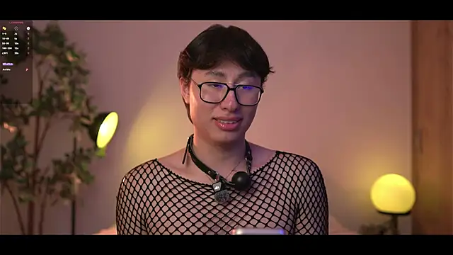 SrLuis18 live sex cam