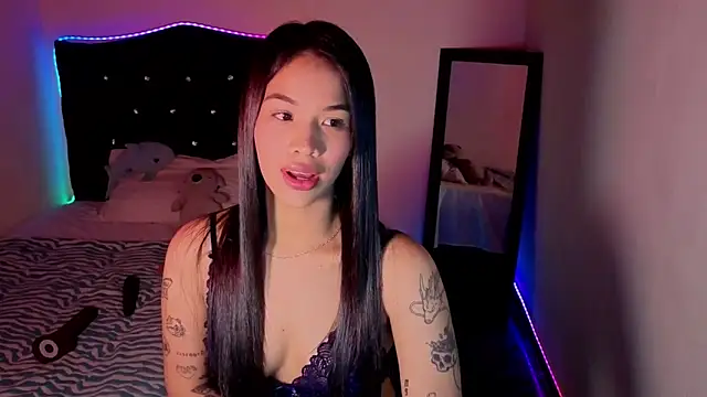 SarahMontezz's cam snapshot