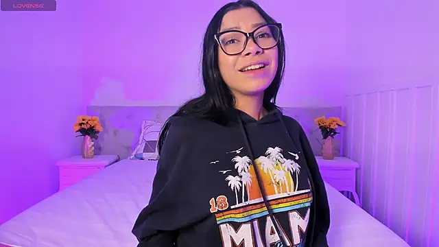 Little_Lexyy's cam snapshot