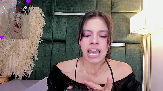 Misaki_Kai's cam snapshot