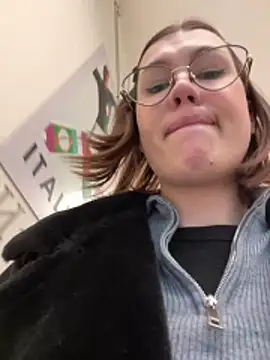 RinaCat live sex cam