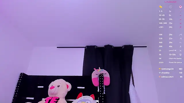 DAYANNAVELEZ live sex cam